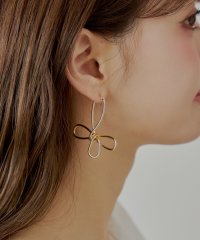 PAL OUTLET/【Chico】ニュアンスフラワーピアス/508340953