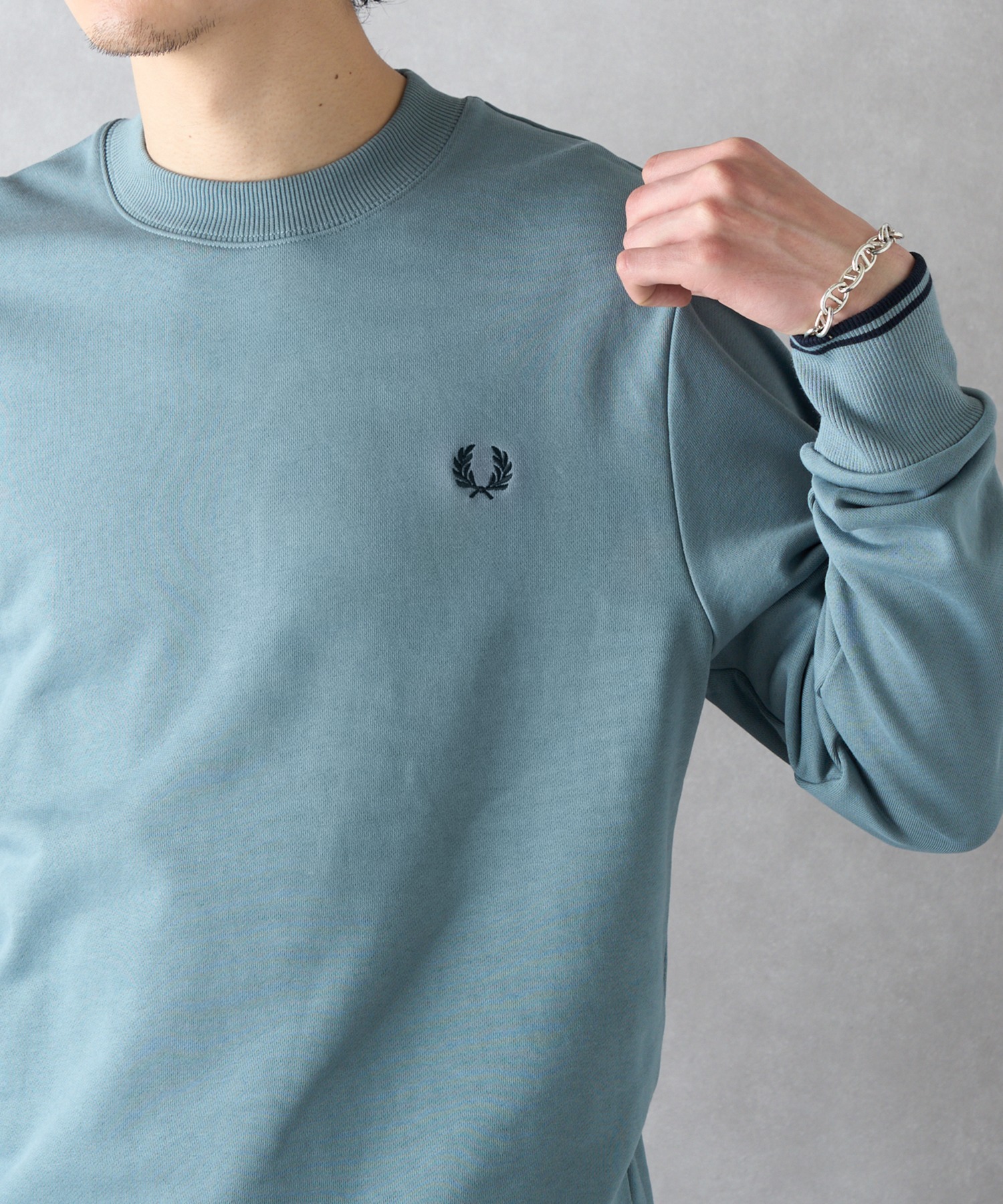 フレッドペリー FRED PERRY Crew Neck SweatShirt M7535