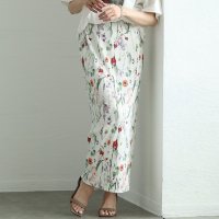 サワアラモード Sawa a la mode レトロな花が咲き乱れる花柄リブナロースカート