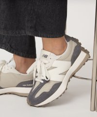 green label relaxing/＜New Balance＞327 スニーカー / U327LND/508324384