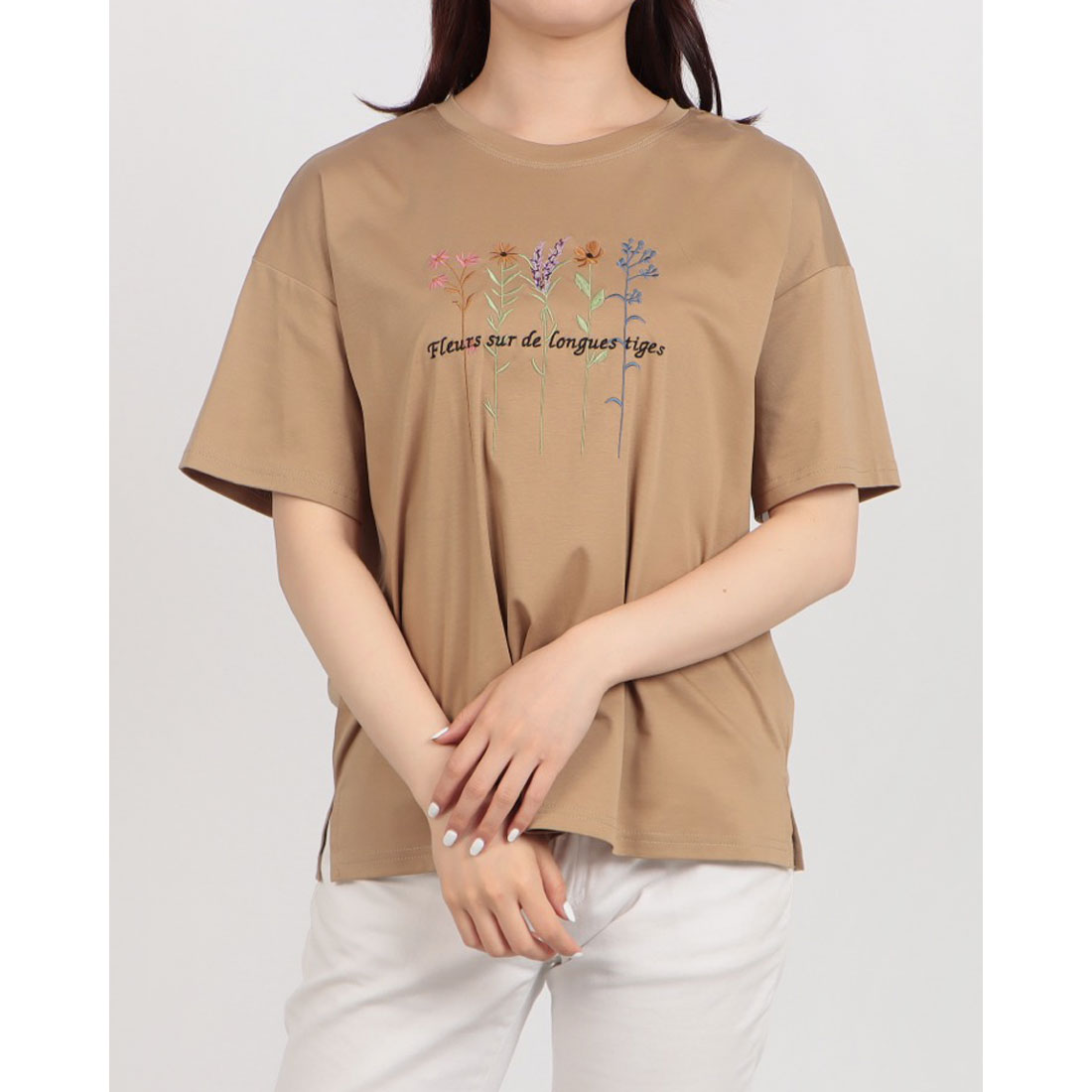 tシャツ BRODIAEA カラフルフラワー刺繍半袖Tシャツ レディース ブローディア BRODIAEA カラフルフラワー刺繍半袖Tシャツ