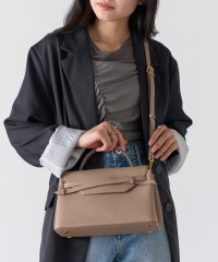 tov/トーヴ TOV 【 / 】MIMI ー M/ T23W02B250 ショルダーバッグ ハンドバッグ 牛革 カウレザー/506345409