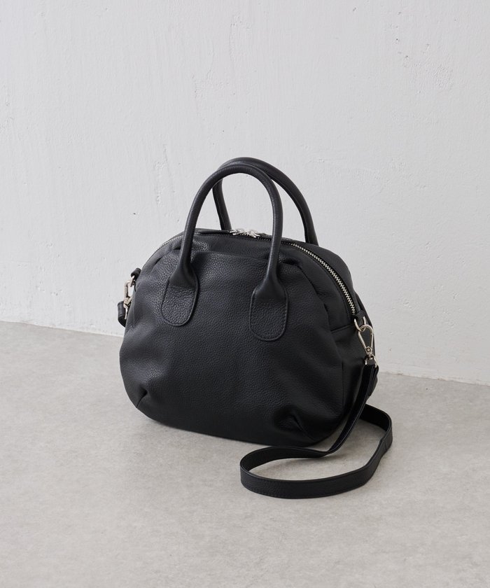 【極美品・未使用級】BEARDSLEY 2way レザーボディバッグ ブラック ビアズリー BEARDSLEY レザーボディバッグ （beige