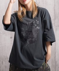 1111clothing/ワンフォークロージング 1111clothing フラワー ピグメントTシャツ/508356731