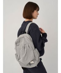 emmi atelier/ボックスチェックギャザーボディーバックパック/508360054