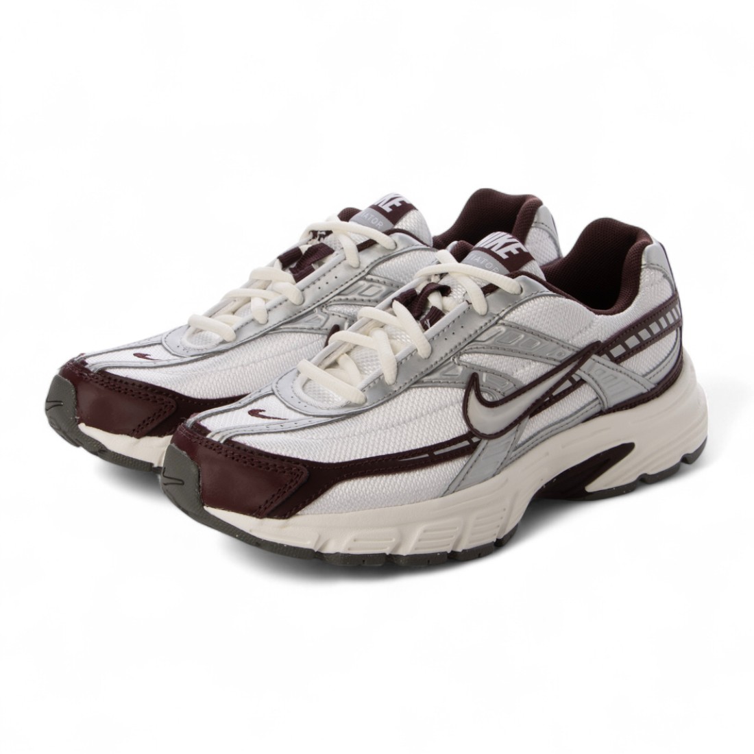【NIKE】イニシエーター★INITIATOR★スニーカー ナイキ（NIKE）（レディース）スニーカー スポーツシューズ