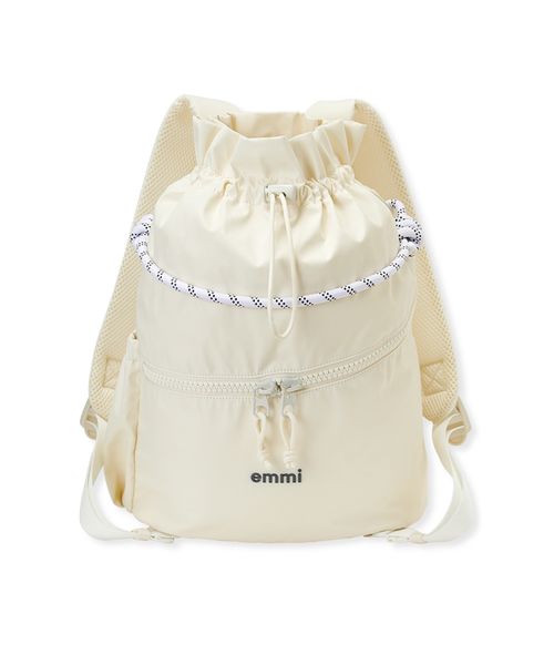 美品emmi リュック　バックパック　レディース emmi デイバック リュック 「ONLINE限定カラー」eco レザー