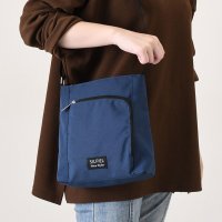 REAL STYLE/リアルスタイル REAL STYLE ショルダーバッグ メンズ レディース 軽い 斜めがけ ポケット多い 多機能 縦型 肩掛け マチ付き SILFIEL シンプ/508369838
