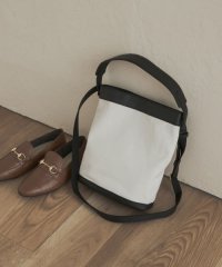 URBAN RESEARCH DOORS/キャンバスコンビレザーバッグ/508384631