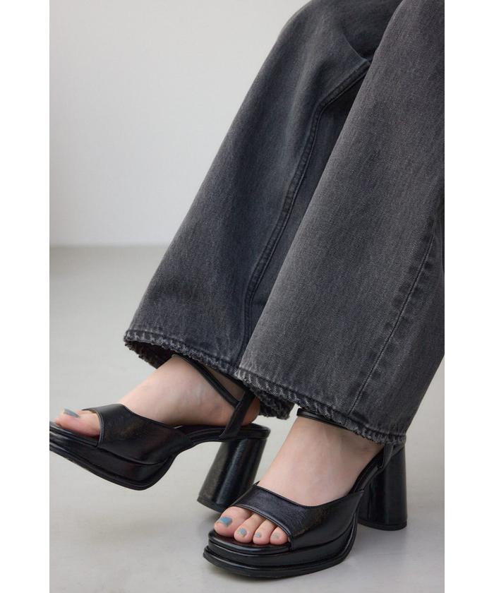 Dsquared2 ハックルファスニンクフラットサンタル 【関税込】 DSQUARED2 - Skater Jean / スケーター ジーンズ / S71LB0780