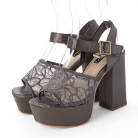 Mafmof/マフモフ Mafmof 【厚底】チャンキーヒール 刺繍シアーサンダル MF478/508385140