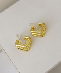 styiro/スタイロ styiro 痛くなりにくい スクエア3連メタルイヤリング シリコンカバー付き/508385714