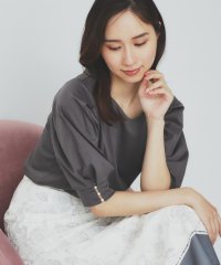 index/インデックス index Vネックタックパフスリーブトップス【洗濯機可・UVケア・接触冷感】/508388473