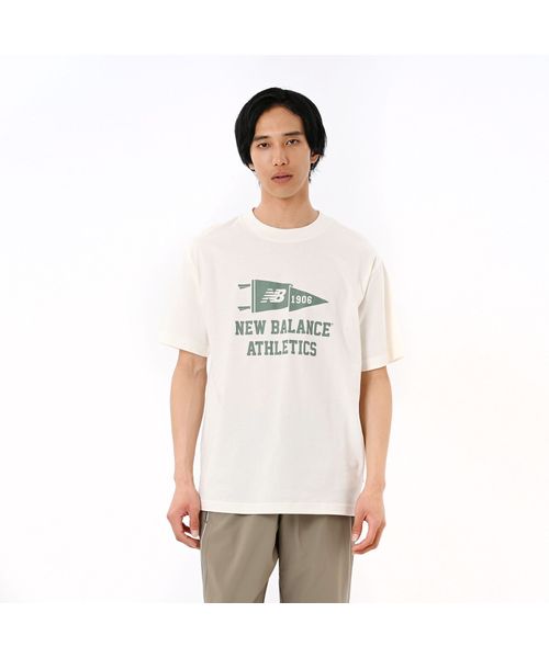 NEW BALANCE セットアップ : 半袖Tシャツ & ボードショーツ ニューバランス New Balance Varsity ペナントショートスリーブT