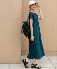 anySiS/【接触冷感・UVカット・洗える】ハイストレッチスムースサイドプリ－ツ ワンピース/508392822