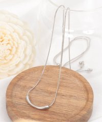 ikka/カーブメタルネックレス/508235709