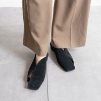 FABBY FABBY./ファビーファビー FABBY FABBY. アシンメトリースクエアトゥパンプス/508394638