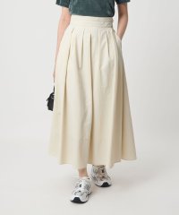 green label relaxing/タック フレア スカート/508399639