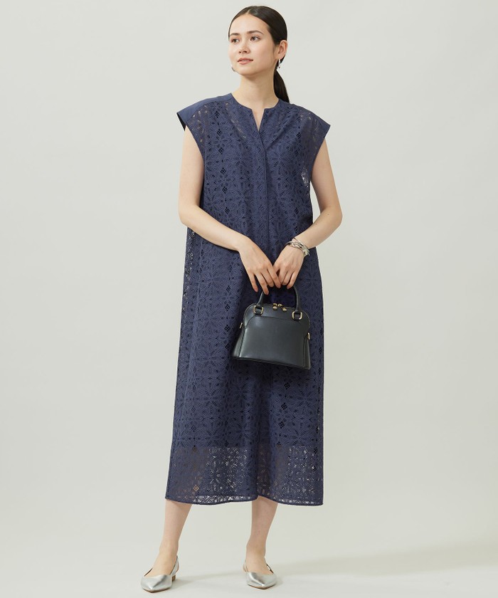   フローラルレース ワンピース DRESS CHI CHI LONDON シアーレース フラワー刺繍ワンピース DarkGreen