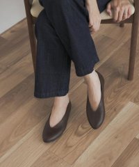 URBAN RESEARCH DOORS/Vカットパンプス/508402456