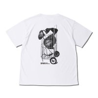AKTR/アクター AKTR フリーダム グラフィック ルーズフィット T/C ティー（FREEDOM GRAPHIC LOOSE FIT T/C TEE）/508405405