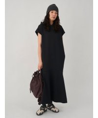 emmi atelier/【限定カラー】emmiロゴフーディーワンピース/508406265