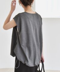 quaranciel/quaranciel:〈手洗い可能〉カット ジョーゼット ドロスト ジップ ベスト/508407053