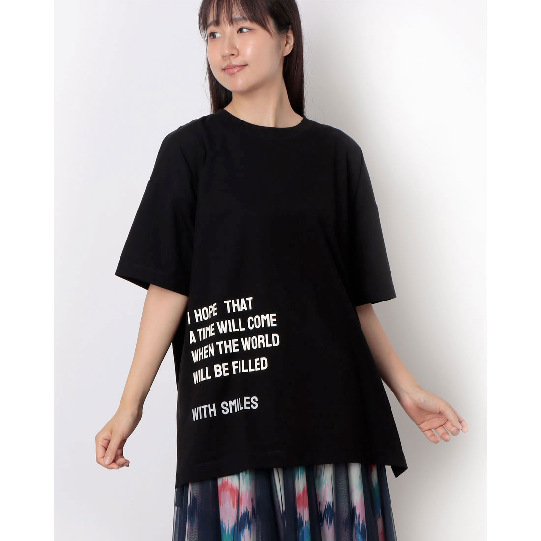 アルディラ AL・DI・LA 【洗える】英字ビックロゴ×スマイルTシャツ （01-オフ） セール】アルディラ AL・DI・LA 【洗える】英字ビックロゴ