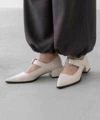 Menue/メヌエ Menue ポインテッドトゥ ベルトパンプス/508413457