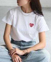 Riberry/リベリー Riberry ハートロゴラメ刺繍コンパクトTシャツ/508391413