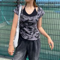 non-hedge/ノンヘッジ non－hedge 迷彩アンサンブル風プレートロゴトップス/508415429