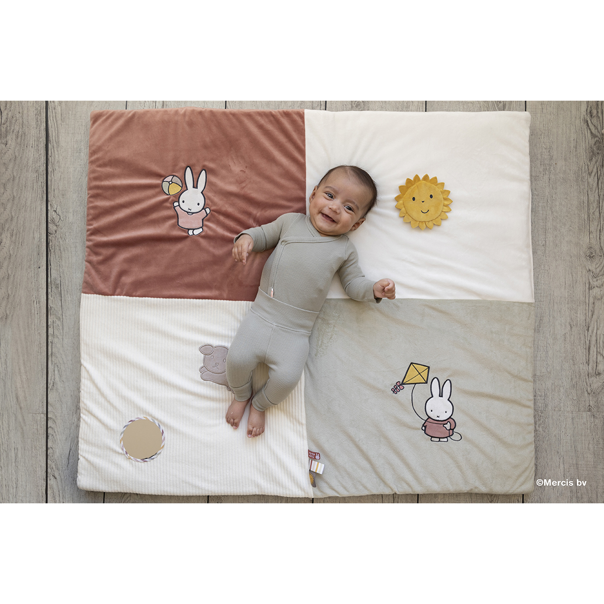 ミッフィー miffy プレイマット フラッフィー【返品不可商品