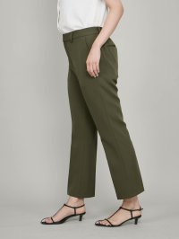QUEENS COURT/クイーンズコート QUEENS COURT センタープレスストレートパンツ≪手洗い可能≫/508419994