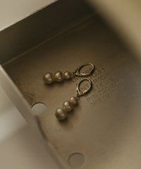 GALLARDAGALANTE/【25th記念アイテム】【2.718】グレインパールピアス/508421651