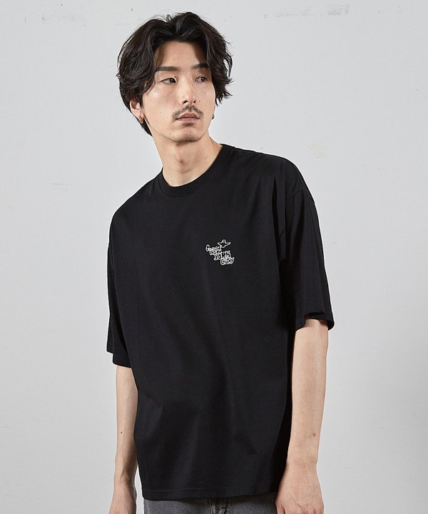 Tシャツ(男性アイドル)　スペア・リブ Dog Days Tour Tシャツ ブラック×ピンク Lサイズ 「MAN WITH A MISSION presents『Dog Days Tour 2017』」 群馬・埼玉会場限定 MAN WITH A MISSION | GoodsLookbook