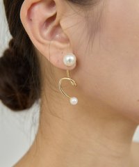 GALLARDAGALANTE/スパイラルパールピアス/508426024