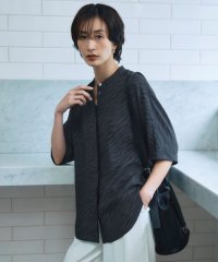 ICB（LARGE SIZE）/【人気のため新色追加・接触冷感・UVケア・速乾・洗える】BackSatinAmunzen 5分袖バンドカラーブラウス/508040112