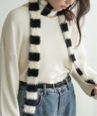 VENCE　EXCHANGE/ボーダーシャギーニットスリムマフラー/508389361