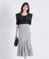 tocco closet/トッコクローゼット tocco closet ビックカラー付きストーン装飾チェック柄バックレースアップドッキングワンピース/508430133