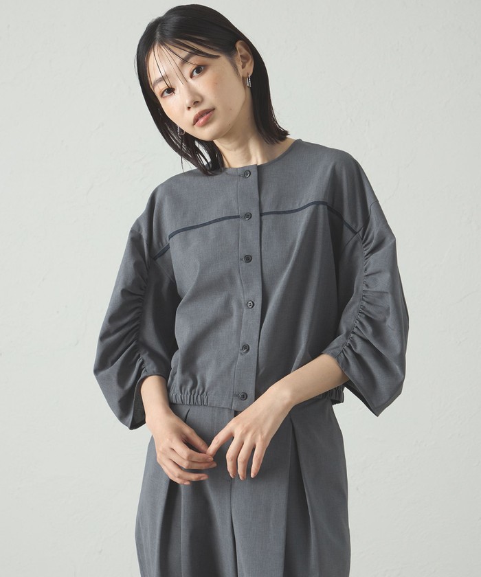 再々値下げ♪ スカディ【Squady）ギャザースリーブブラウス☆美品 着用シワ軽減/セットアップ対応】ギャザースリーブブラウス