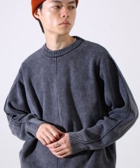 GLOSTER/【縫製が魅せる主役ディテール】表リンキングクルーニット アシッド加工/508434203