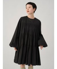 emmi atelier/キャンブリックティアードワンピース/508439298