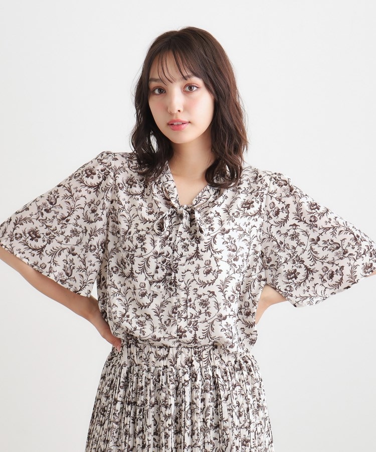 美品　ローラアシュレイ　ヘリンボーン　カシミヤチェスターコート　フォックスファー LAURA ASHLEY | 三越伊勢丹オンラインストア・通販【公式】