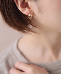 Lilas/2ラインツイストモチーフピアス K10（両耳）/508439890