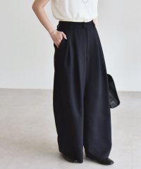 quaranciel/《予約》quaranciel:〈洗濯機可能〉ダブル クロス ウエスト ライン タック ワイド パンツ（セットアップ対応）/508442644
