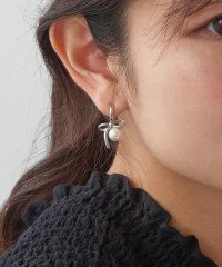 MAGASIN DE MODE Chou Chou/マガジンデモードシュシュ MAGASIN DE MODE Chou Chou ピアス ニッケルフリー メタル パール リボン フープピアス OSWY/508335906