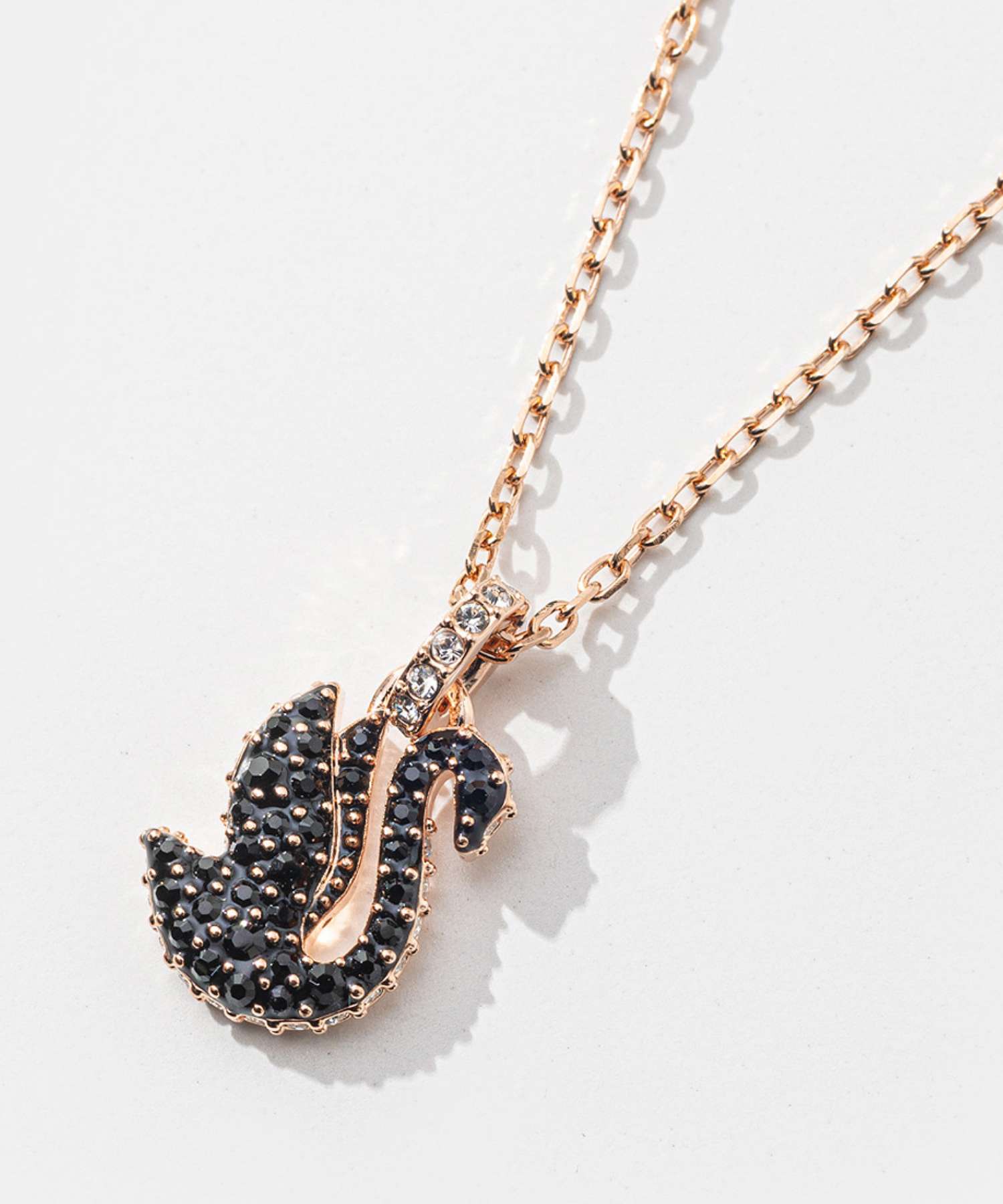 値下【新品】SWAROVSKIスワロフスキー72 Baroque pendant 値下【新品】SWAROVSKIスワロフスキー72 Baroque pendant