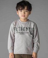 BeBe Petits Pois Vert/【店舗限定】インレイ発泡プリントカブトムシ長袖Tシャツ(95~150cm)/508432681