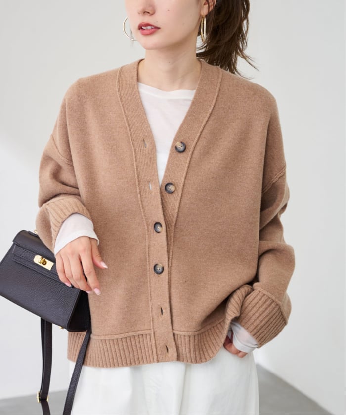 希少 極美品 プラダ ウール シルク Vネック デザイン カーディガン 38 希少 極美品 プラダ ウール シルク Vネック デザイン