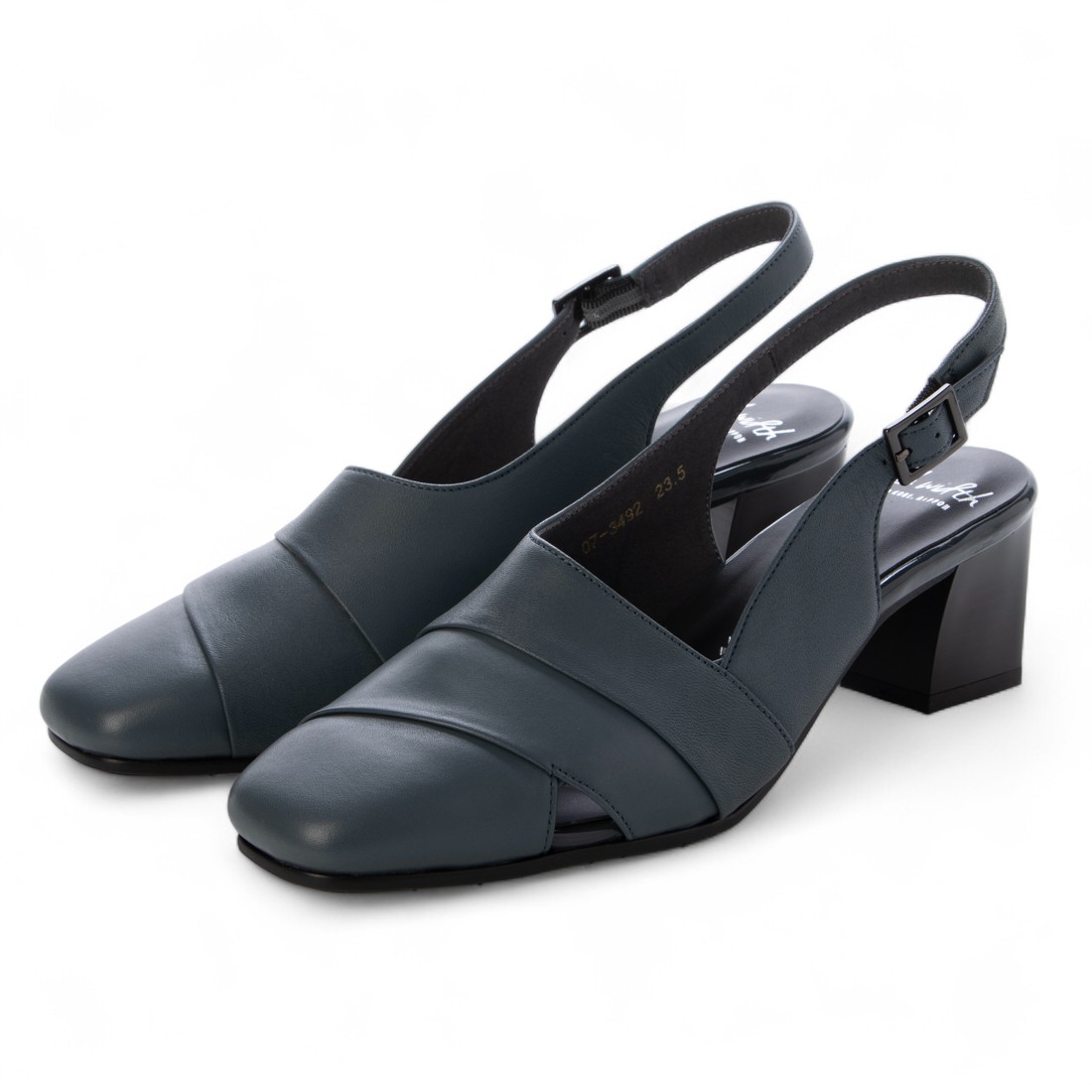 オンオフ問わず使えるデザインHermesInfinie 50パンプス オンオフ問わず使えるアイテム】HERMES Infinie 50パンプス パンプス